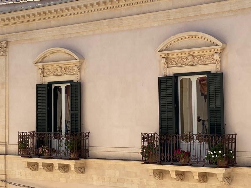 Scicli - Bonelli Patané Palace: exclusive private tour - What $29 buys you in Scicli
