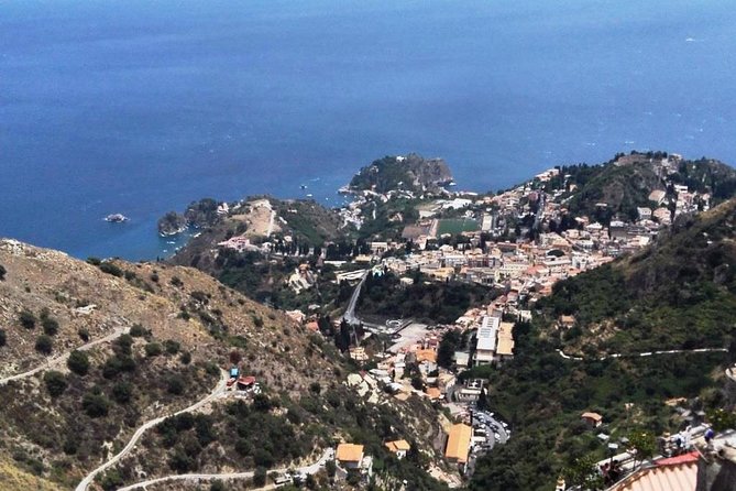 Sea, Volcano and History: Giardini Naxos, Isolabella, Etna and Taormina - What the private format changes