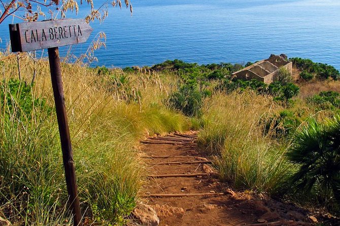 Shuttle Bus Riserva dello Zingaro - Walking the reserve paths