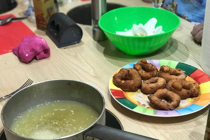 Sicilian Cooking Class : From Black to White - Maria Pia, Gina, and the Teaching Style