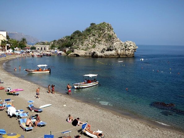Sicilian wine tasting on the boat in Taormina - Key points to know before you book