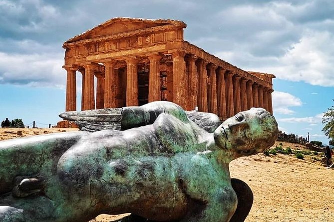 SICILY - Culture & Flavours 8 Days/7 Nights Tour - Day 3: Syracuse and Noto’s Baroque stone
