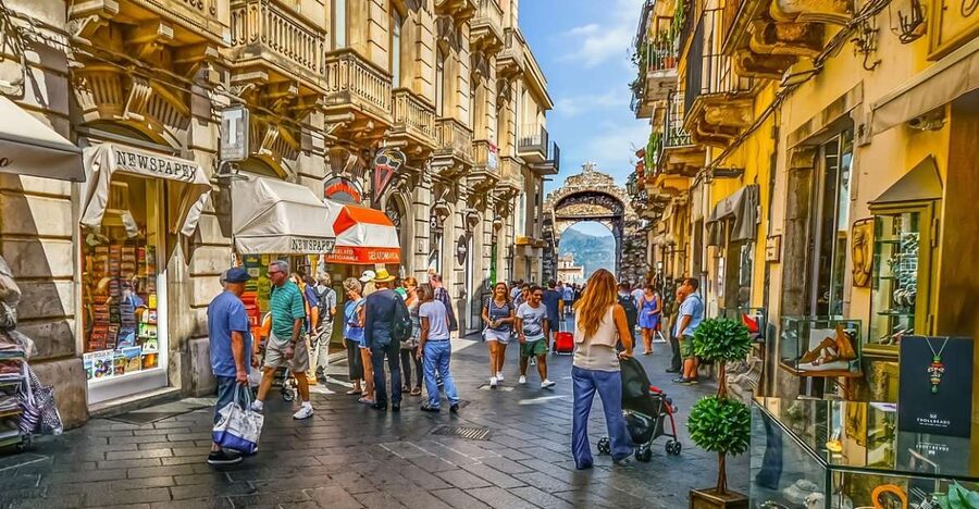 Sicily: Etna Volcano & Taormina Tour - Choosing the Etna ascent