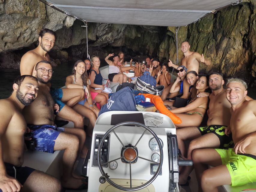 Siracusa: Ortigia Boat Tour with Marine Grotto - Key points to know before you book