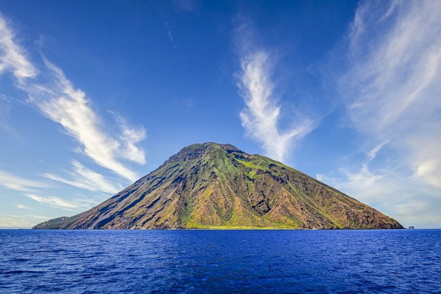 Stromboli: Sunset Trekking Tour - Why an active volcano makes this hike special