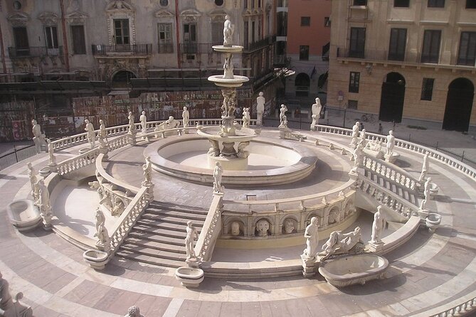 Summer Special: late afternoon tour by Palermo Wonders - Piazza Marina and the approach to Palazzo Butera