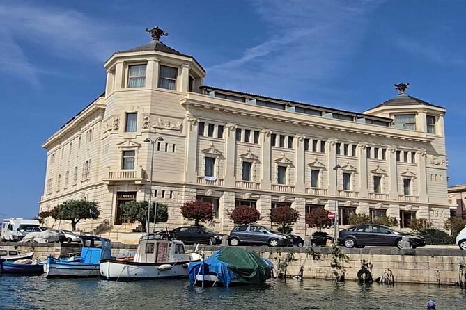 Sunset Boat Tour in Syracuse - Circling Ortigia from the water
