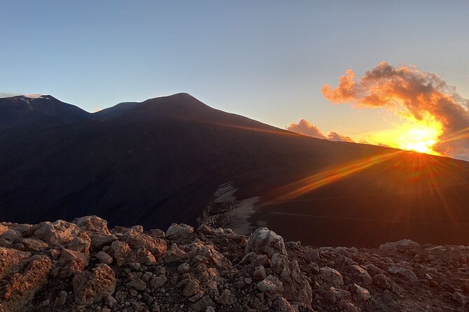 Sunset Mount Etna Tour from Taormina - Why Etna at sunset feels different