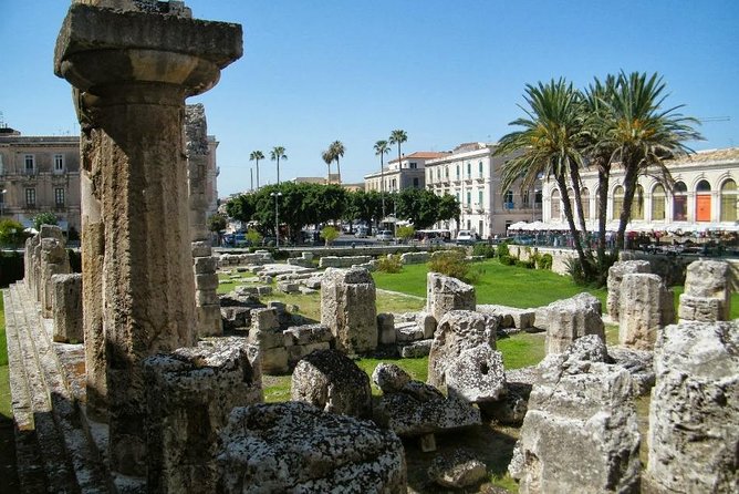Syracuse and Ortygia Island Day Trip from Taormina - Multilingual guiding and group size