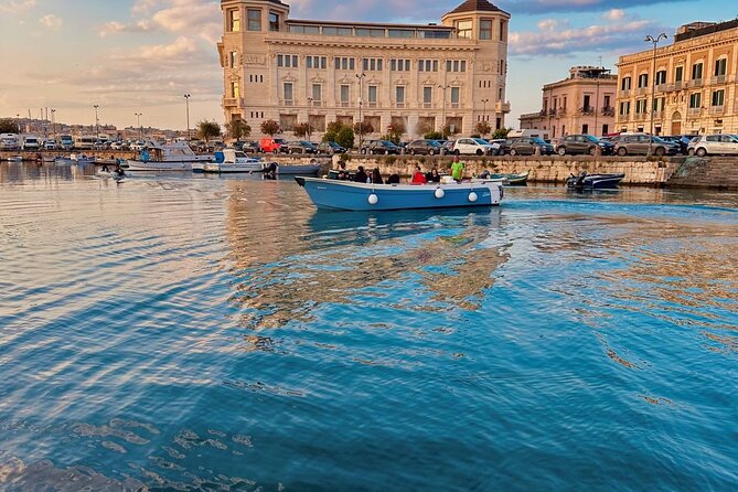 Syracuse: Boat tour with Aperitif 2 hours - The possible swim and what to bring