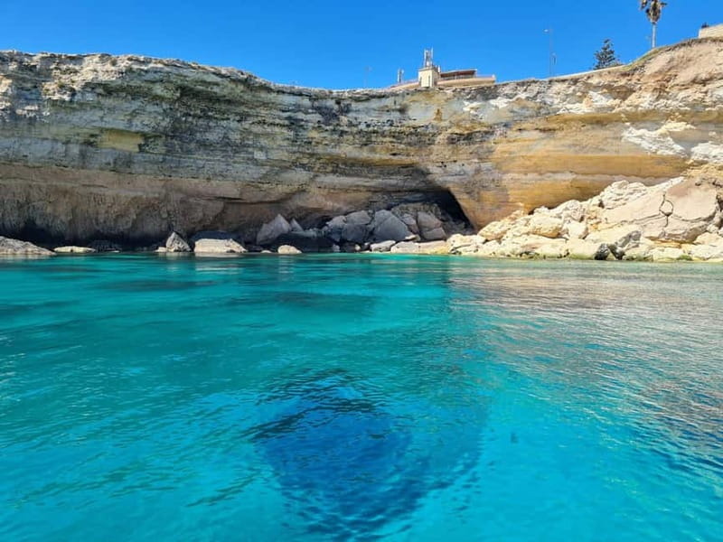 Syracuse: Boat Trip with Lunch, Wine, and Swimming Stops - Syracuse’s north coast and its sea caves