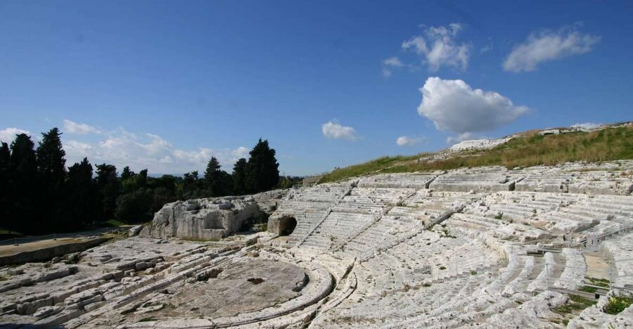 Syracuse: Neapolis and Greek Theater guided tour - The Roman Amphitheater and a later Syracuse