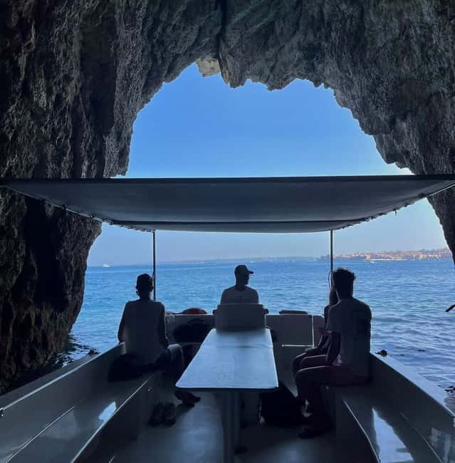 Syracuse: Ortigia Island and Sea Caves Boat Tour with Drinks - Why this one-hour cruise works well in Syracuse