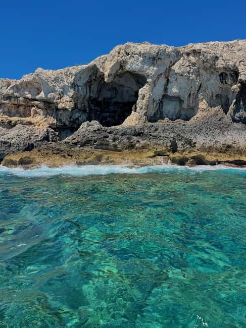 Syracuse: Ortigia Island and Sea Caves Boat Tour with Drinks - From Via Malta to the Santa Lucia port