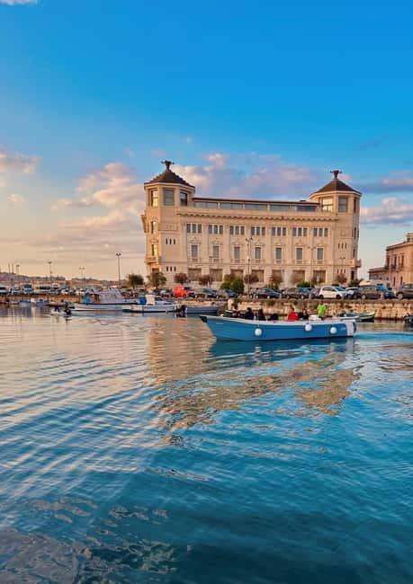 Syracuse: Ortigia Island and Sea Caves Boat Tour with Drinks - Practical verdict: book it for the view, not the swim