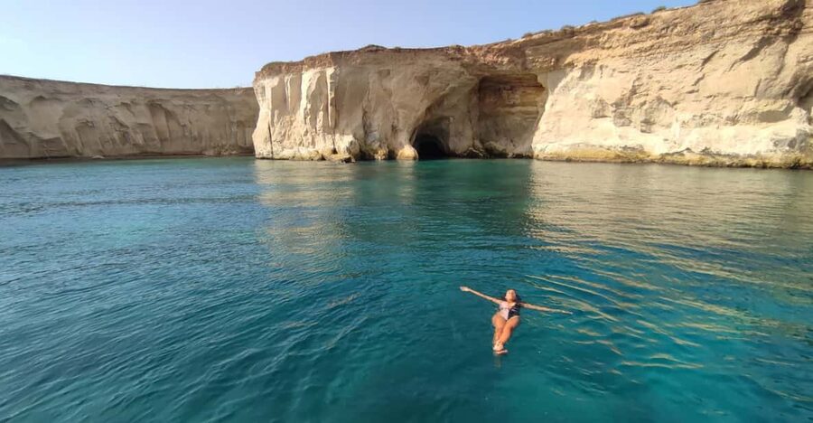 Syracuse: Pillirina, Ortigia, Sea Caves and snorkeling - What the two hours feel like