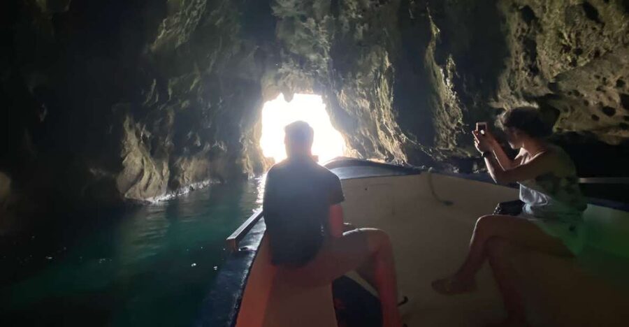 Syracuse :Private boat trip con Prosecco/Aperitivo - Why a boat is the right way to see Syracuse