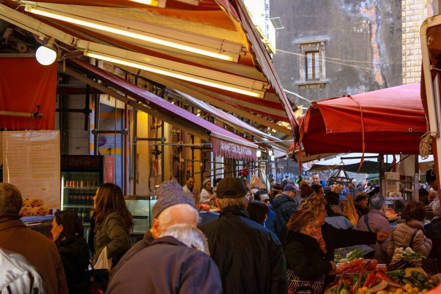 Syracuse: Street Food Walking Tour in Ortigia with Tastings - Arancini: Sicily’s portable comfort food