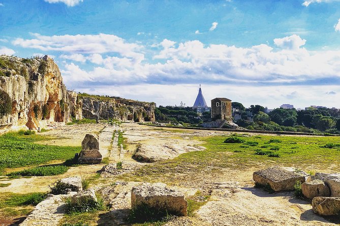 Syracuse: tour of the Neapolis Archaeological Park (max 6 guests) - The Ear of Dionysius and the Paradise quarry