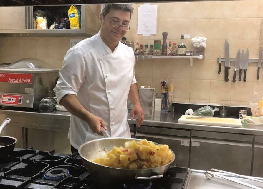 Syracuse: Traditional Cooking Class & Ancient Market Visit - What lunch is really like