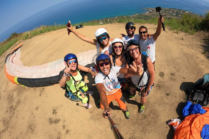 Tandem Paragliding Flight in Cefalù - Safety, comfort, and the first-time flyer