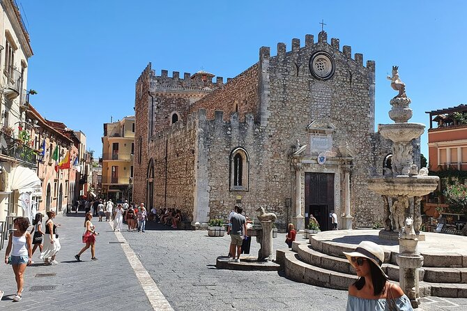 Taormina: A Self-Guided Audio Tour of Sicily’s Hilltop Town - Finishing at Porta Messina