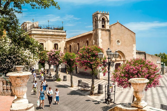 Taormina and Castelmola private and guided tour with Arancino - Five hours is enough for highlights, not everything