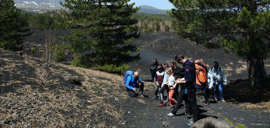 Taormina and Catania: Private Etna Exploration and Cave Tour - How the five-hour schedule works