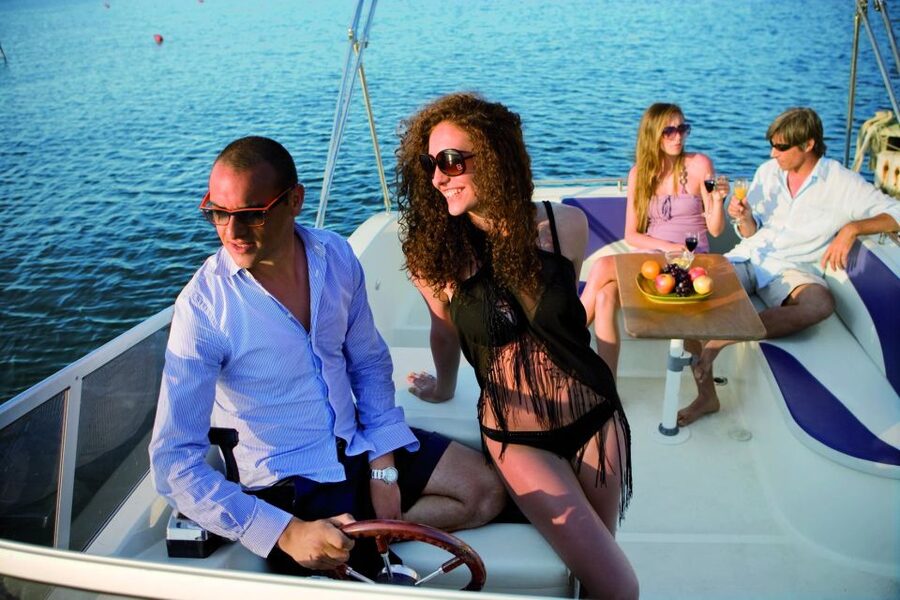 Taormina and Giardini Naxos - 3 Hour Boat Excursion - Practical details that make the day easier