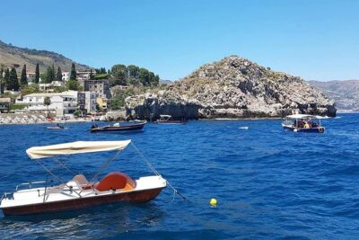 Taormina and Isola Bella Day Tour with Boat Trip from Messina