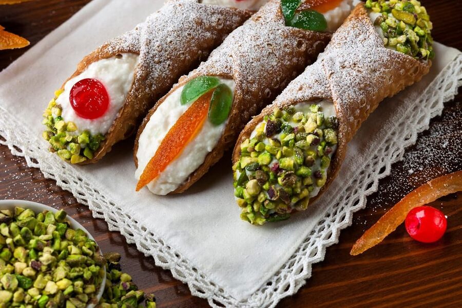 Taormina: Cannoli Making Class - Kneading the shell dough by hand