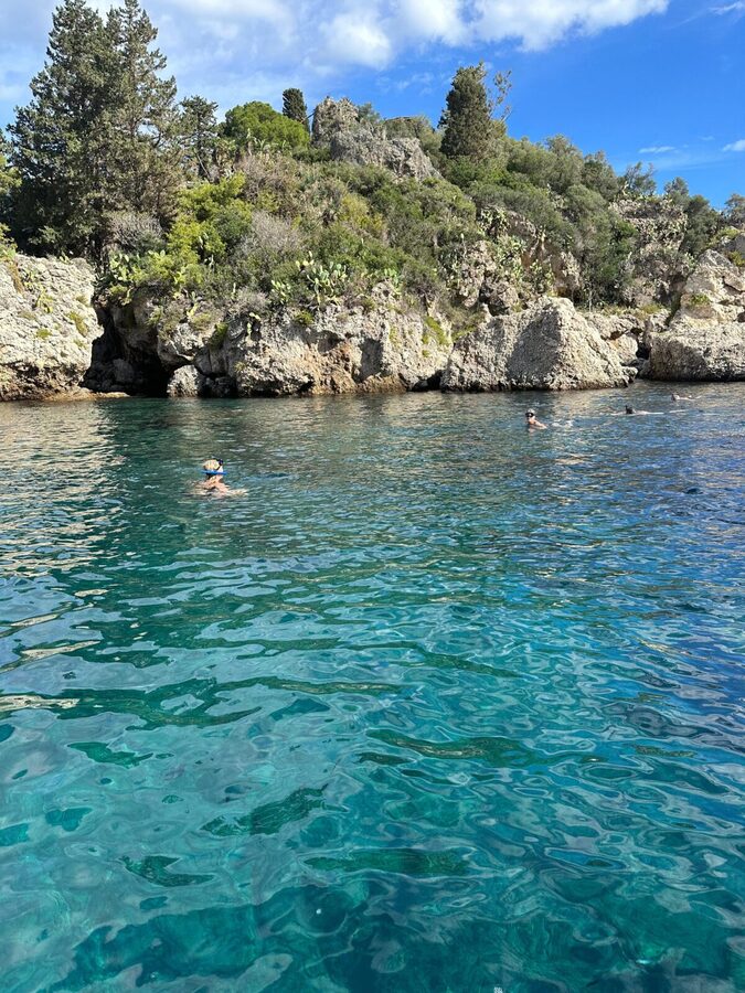 Taormina: Coastline Boat Tour with Aperitif and Snorkeling - The first coastal cruise