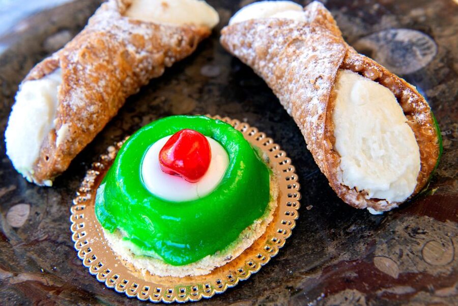 Taormina: Dining Experience at a Local's Home - The cooking demonstration is the key question
