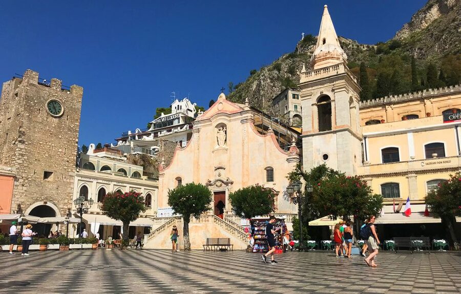 Taormina: Historical Highlights Private Guided Walking Tour - Why Taormina Works So Well on Foot