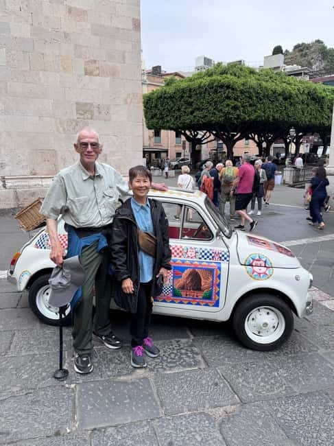 Taormina, Isola Bella: exclusive one-day tour with pick-up from Catania - Corso Umberto and Taormina’s old center