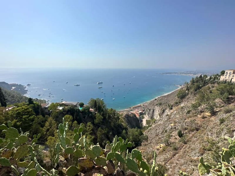 Taormina, Isola Bella: exclusive one-day tour with pick-up from Catania - Is Isola Bella included?