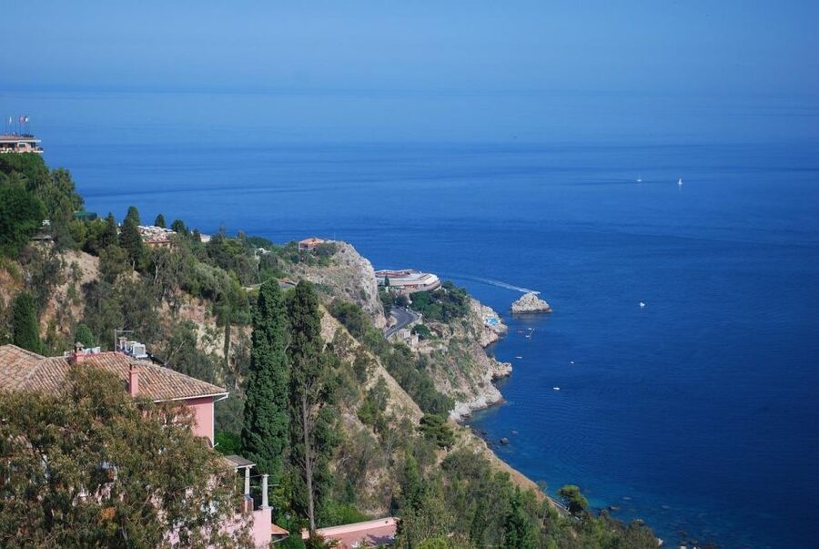 Taormina Kayak Adventure - Swimming and breaks at the right pace
