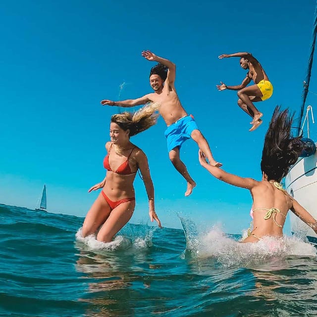 Taormina: Private Boat Tour with aperitif - Leaving Giardini Naxos for Taormina’s coast