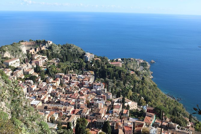 Taormina Private Walking Tour - Four fountains and the medieval town