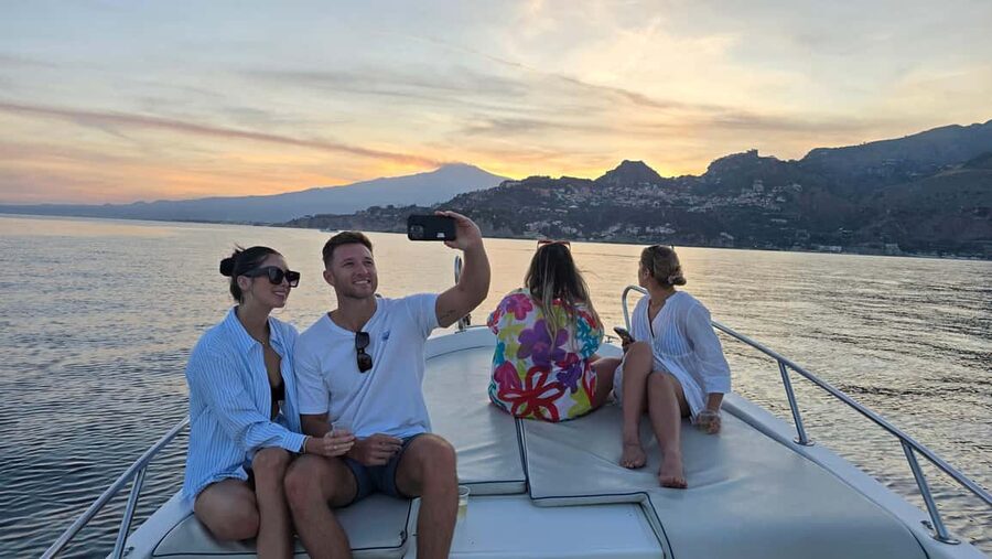 Taormina: Sunset Boat Tour with Aperitif - Starting at Spisone Beach