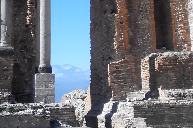 The Pearl of Sicily: Private Taormina Walking Tour - The Ancient Theatre and the view over Naxos