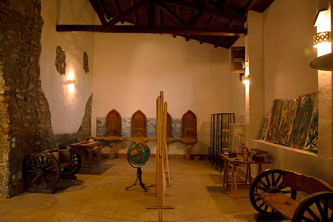 Tour and Soap personalization at the Soap Museum in Sciacca - What the soap-making talk covers