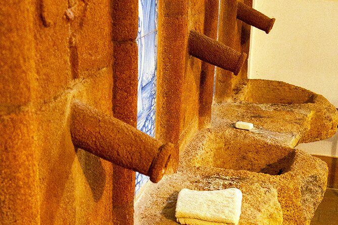Tour and Soap personalization at the Soap Museum in Sciacca - The one-hour workshop and your custom soap