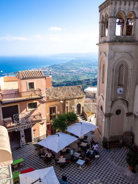 Tour da Messina a Taormina, Castelmola, Isola Bella - What the day feels like in practice
