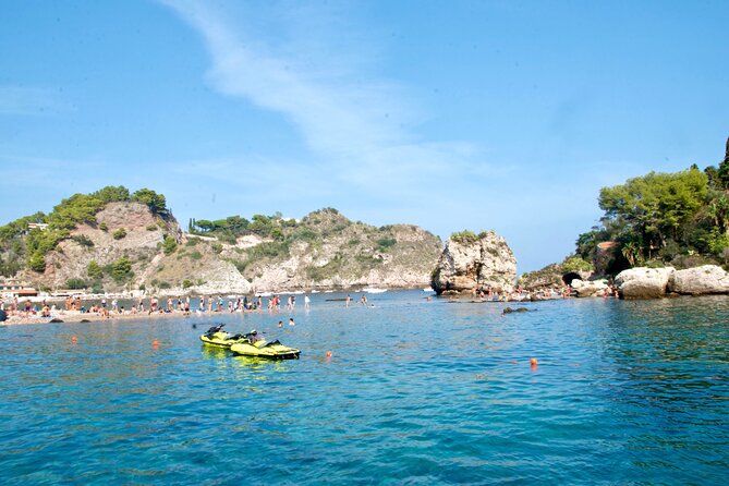 Tour to Baia di Taormina, Isola Bella and Naxos - Giardini Naxos Bay from the water
