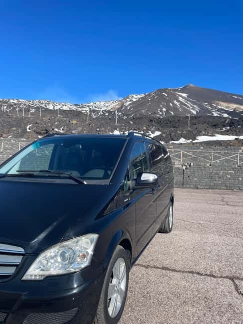 Tours Privato in Mini van Monte Etna e Taormina da Siracusa - Private minivan value for up to four people