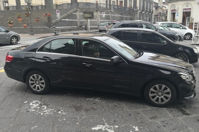 Transfer from Taormina and sourrounding villages to Catania Airport - A practical ride from Taormina to Catania Airport