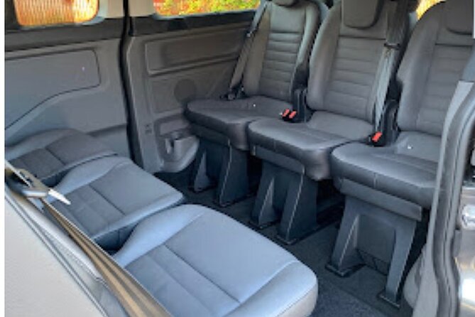 Transfer Messina Taormina and return by Van for small groups - How the driver adds value