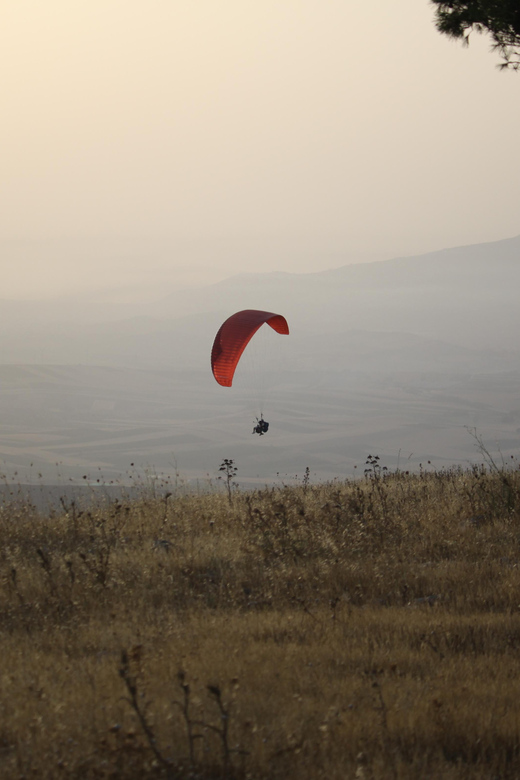 Trapani: Paragliding flight with GoPro photos and videos - Languages, timing, and planning your day