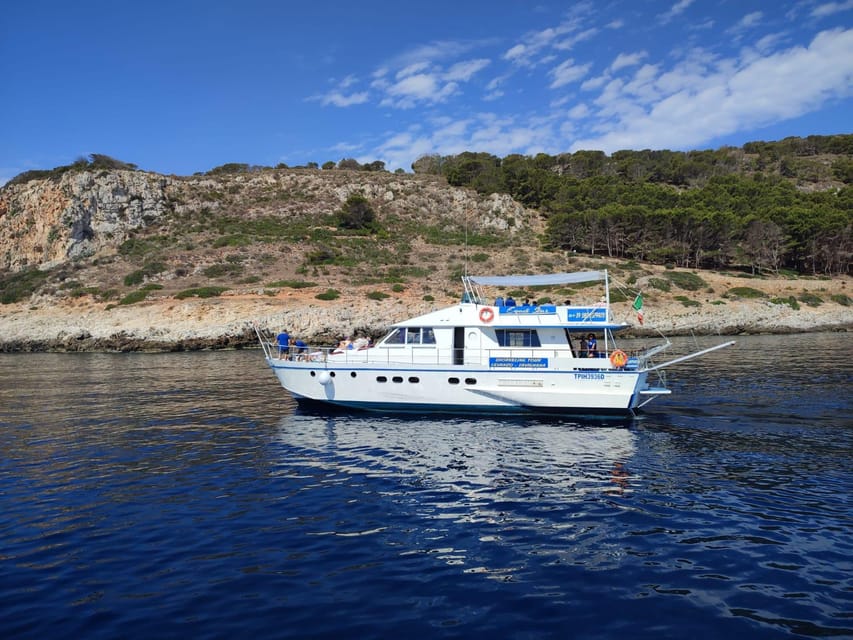 Trapani: Yacht Excursion to Levanzo and Favignana with Lunch - What the $73.64 price really covers